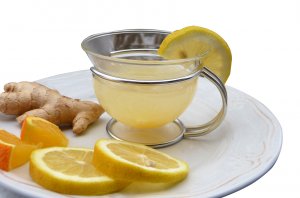 Ingwerwasser tasse mit ingwertee